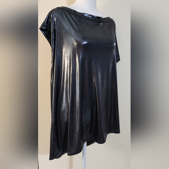 Liquid Shine Top Women's Size 2 (18/20) - Picture 3 of 9